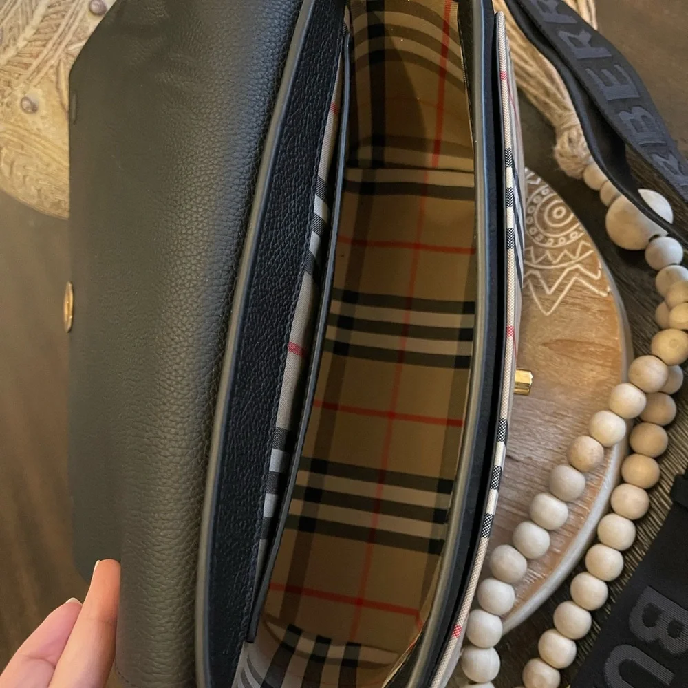 Burberry Archive Black Calf Leather & Check Note Adjustable Crossbody - Picture 13 of 16